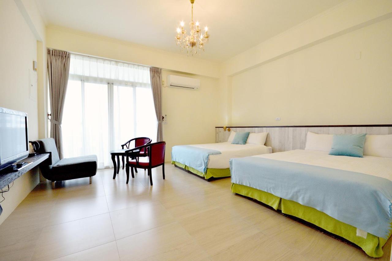 Moon Villa B&B Taitung Bagian luar foto