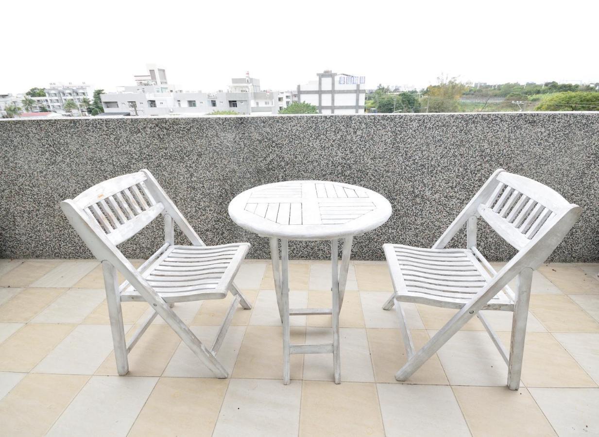 Moon Villa B&B Taitung Bagian luar foto
