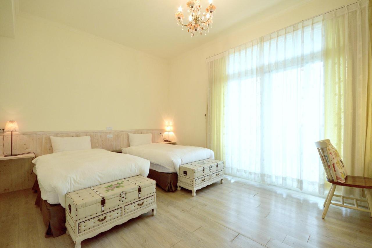 Moon Villa B&B Taitung Bagian luar foto