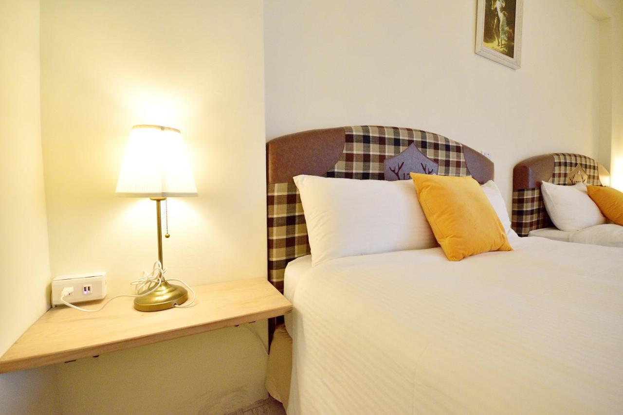Moon Villa B&B Taitung Bagian luar foto
