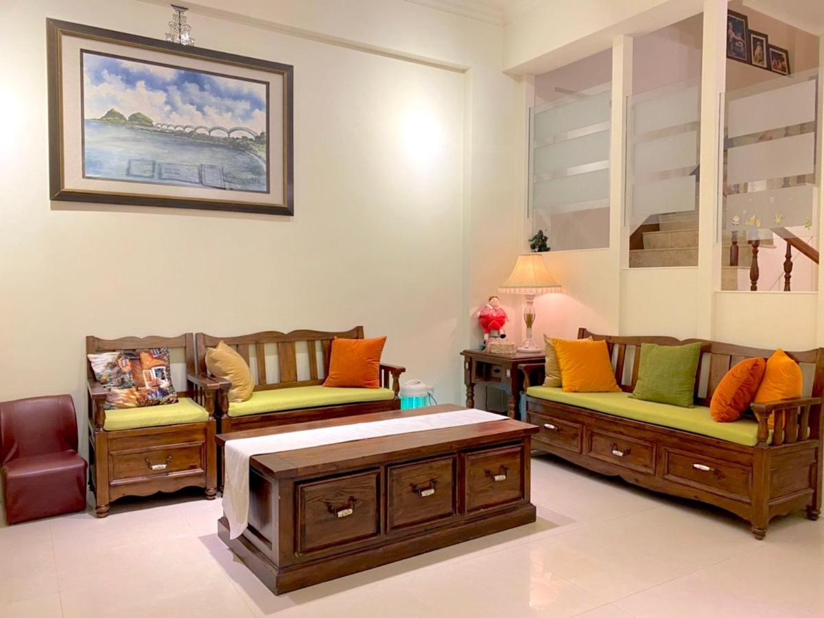 Moon Villa B&B Taitung Bagian luar foto