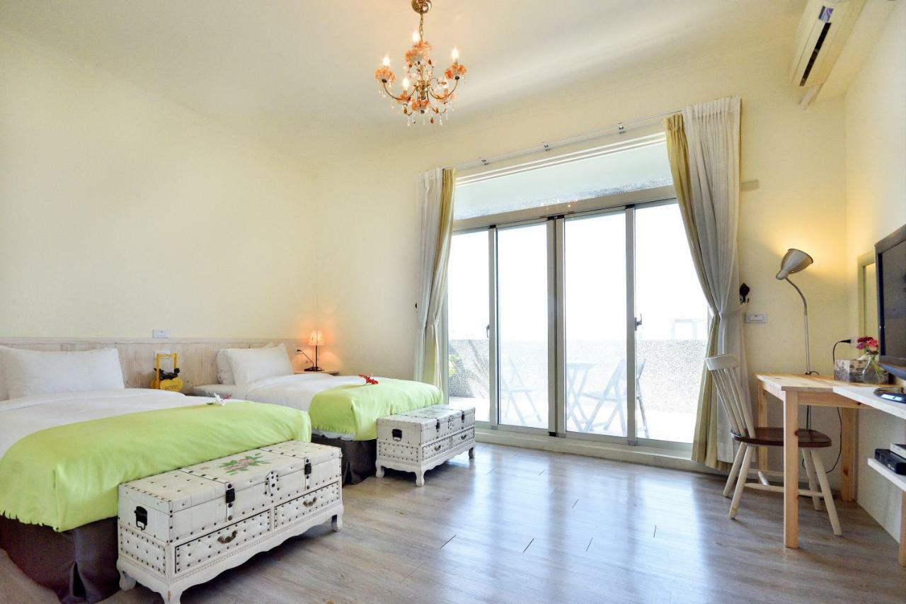 Moon Villa B&B Taitung Bagian luar foto