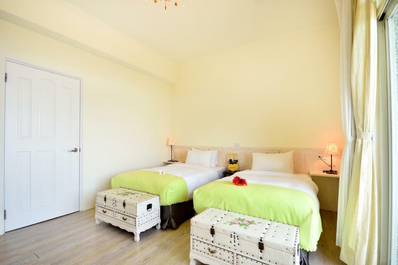 Moon Villa B&B Taitung Bagian luar foto